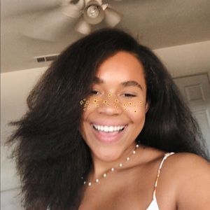 Meet your Posher, Hailey